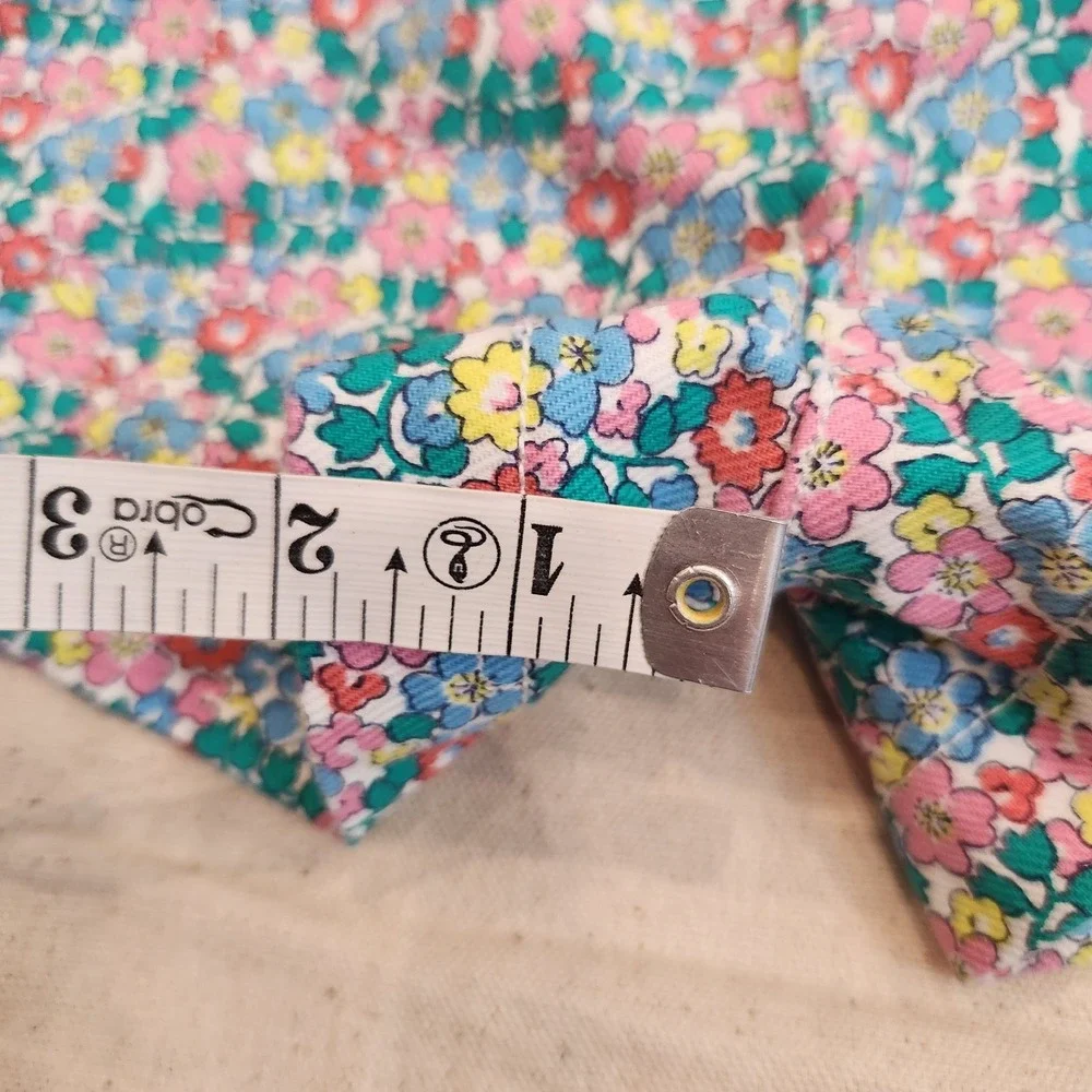 Mini Boden Floral Print Shorts Girls 12 13 Y Cotton Blend Button 12-13